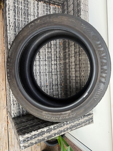 Davanti dx640 only one tyre - dx640,